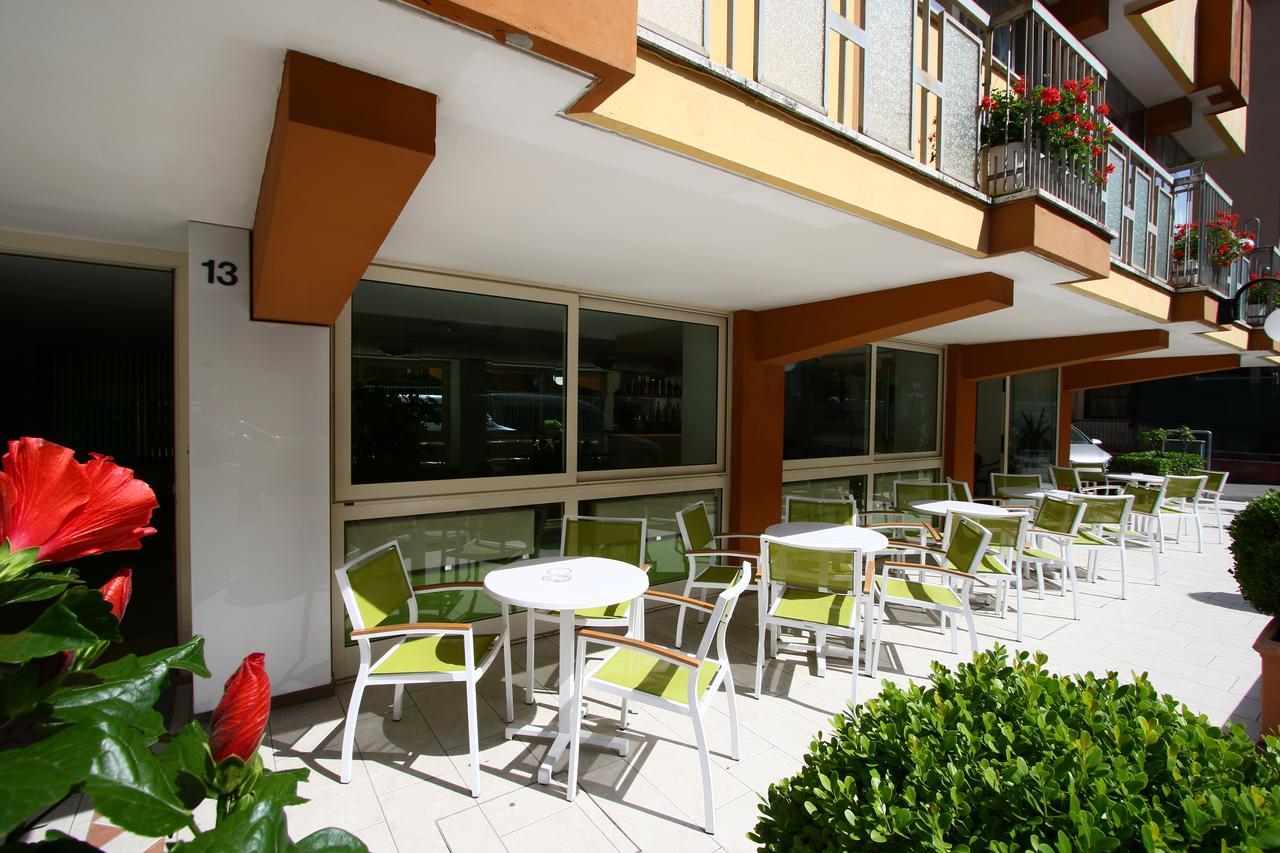 Hotel Tre Assi Rimini Dış mekan fotoğraf
