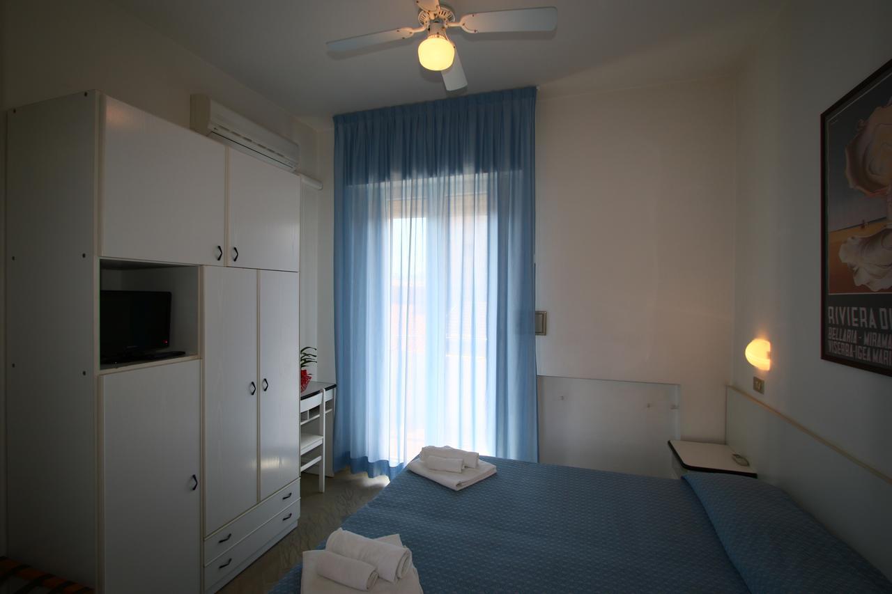 Hotel Tre Assi Rimini Dış mekan fotoğraf