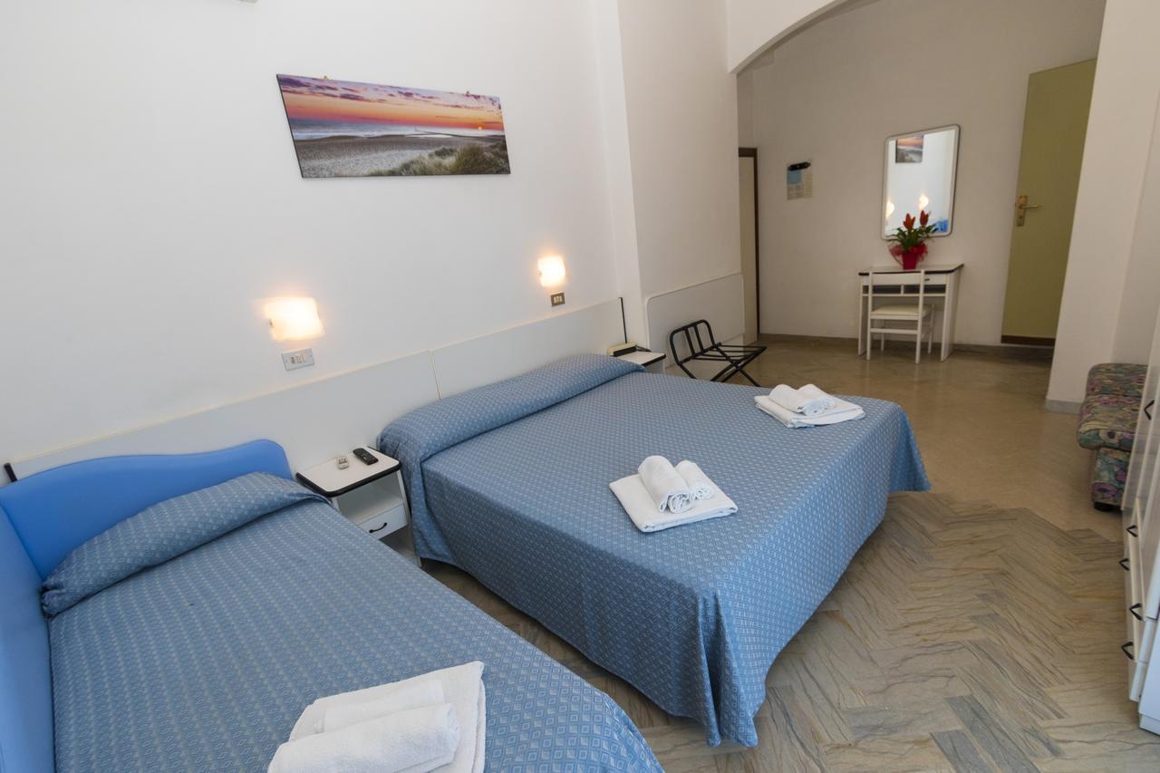 Hotel Tre Assi Rimini Dış mekan fotoğraf