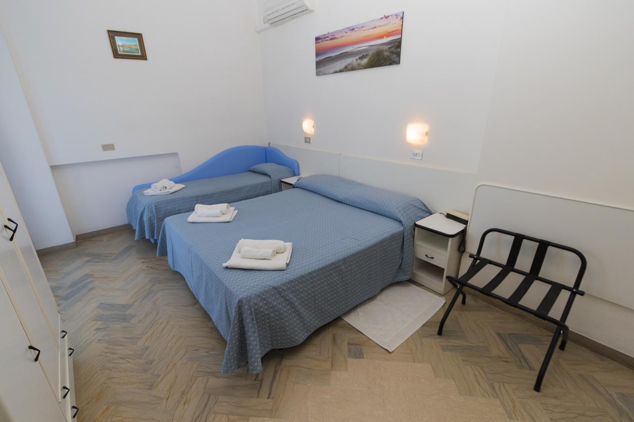 Hotel Tre Assi Rimini Dış mekan fotoğraf
